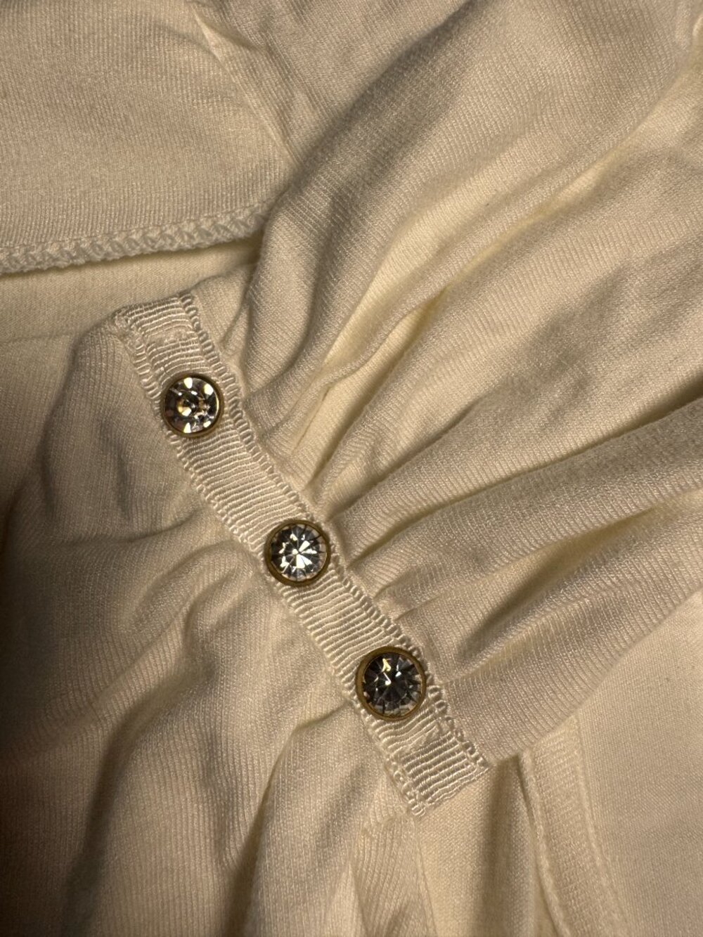 White House Black Market White Ruched Rhinestone Cap Sleeve Top Blouse - XS - Picture 4 of 8